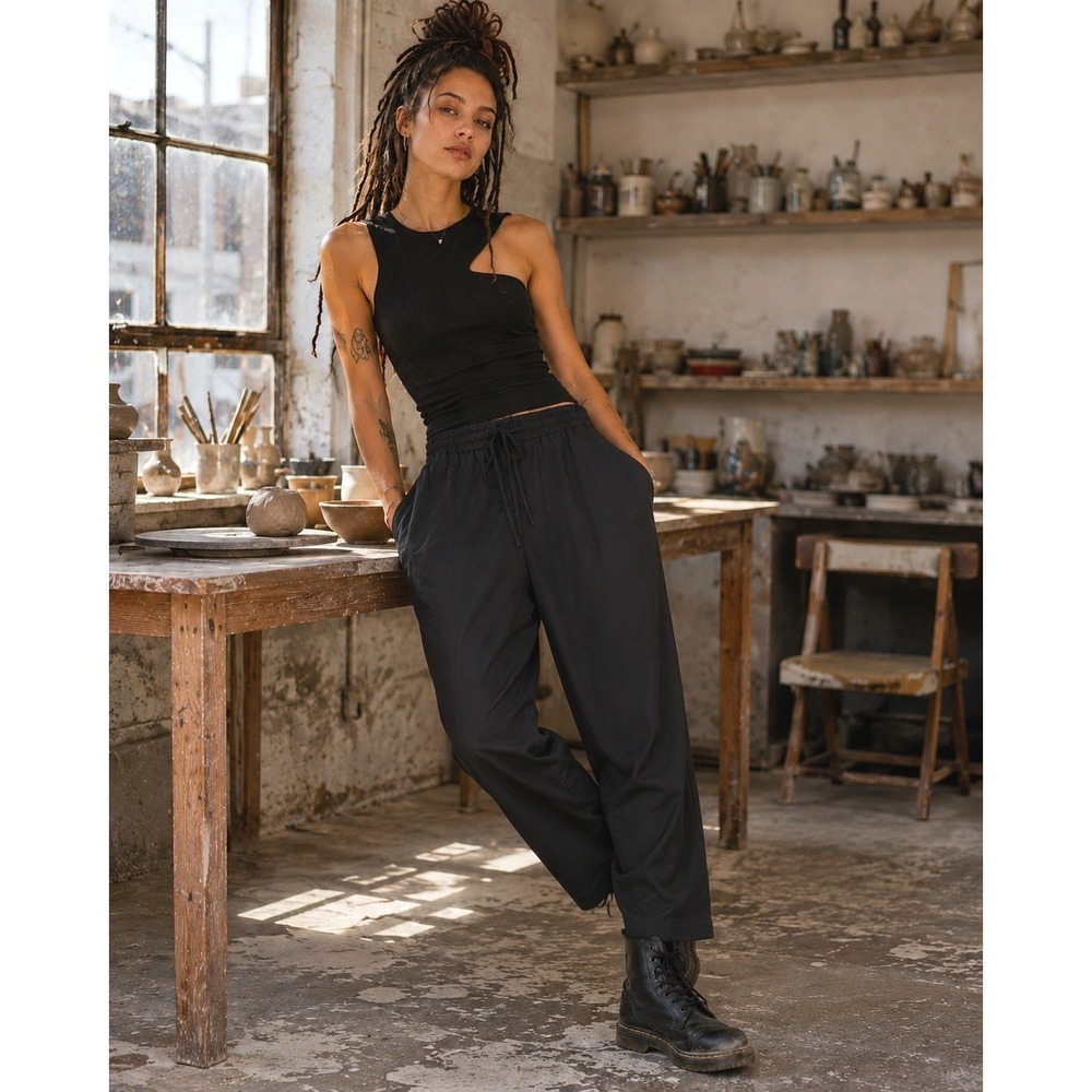 Vintage Black 100% Silk M Straight Leg Pants Lined Elastic Waist Pockets 90769
